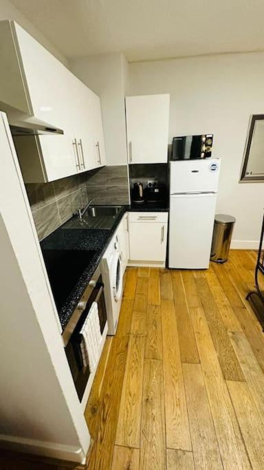 London Bayswater Apartment Exterior photo